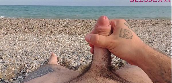 Cum on the beach - Magic Javi